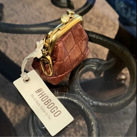 HOBO GO ❤️ for AirPods or other small essentials. It’s a Beautiful Bag Charm~NWT - Picture 5 of 8